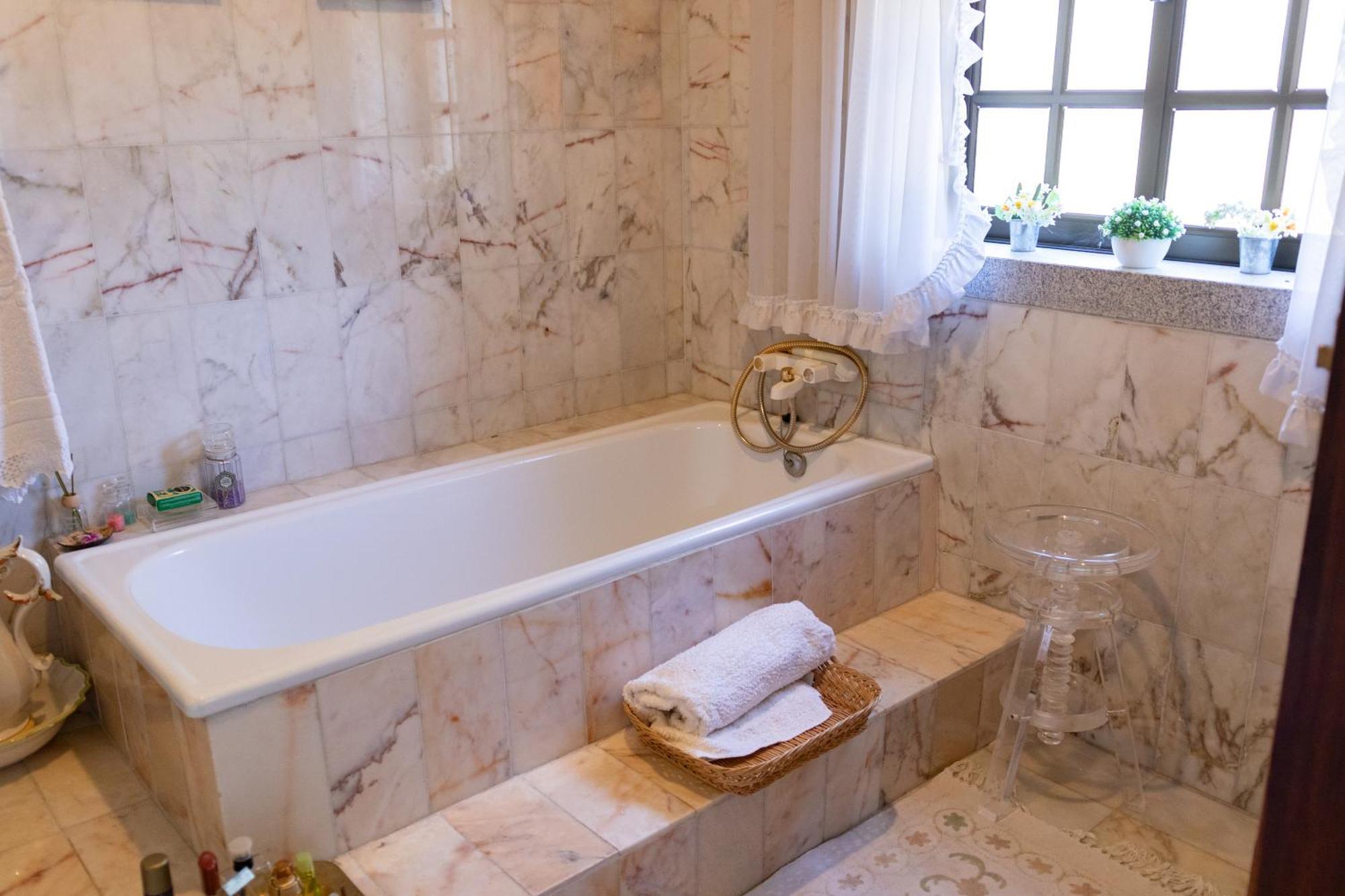 Quinta Dos Sincais Bed & Breakfast Guarda Bagian luar foto